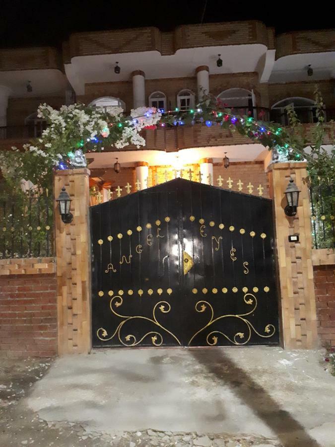 Апартаменты Angel Eyes House Луксор Экстерьер фото